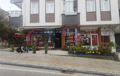 CENTURY21'DEN BAHÇELİ KÖŞE DÜKKAN FIRSATI!!!