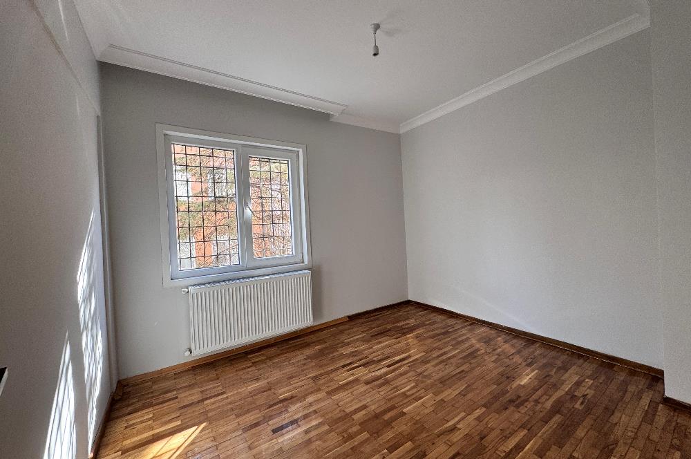 1305173018 DİKMEN SOKULLU CADDESİNDE KATTA DUBLEKS 3+1 YAPILI SATILIK DAİRE 