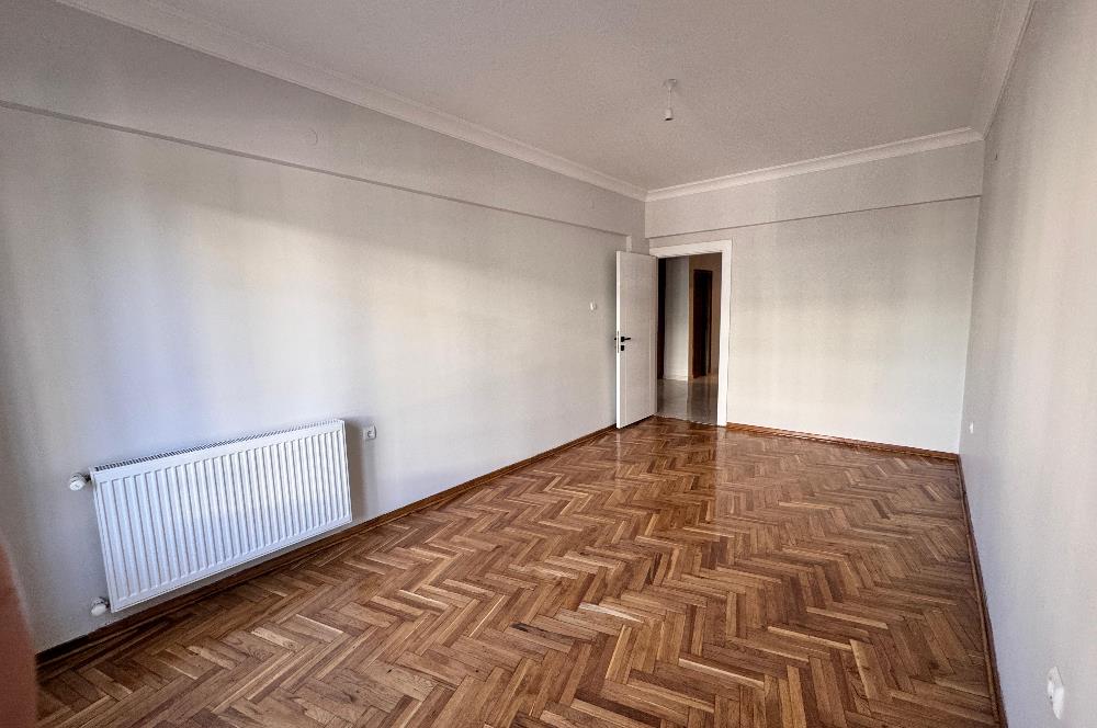 1305173018 DİKMEN SOKULLU CADDESİNDE KATTA DUBLEKS 3+1 YAPILI SATILIK DAİRE 