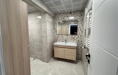 1305173018 DİKMEN SOKULLU CADDESİNDE KATTA DUBLEKS 3+1 YAPILI SATILIK DAİRE 