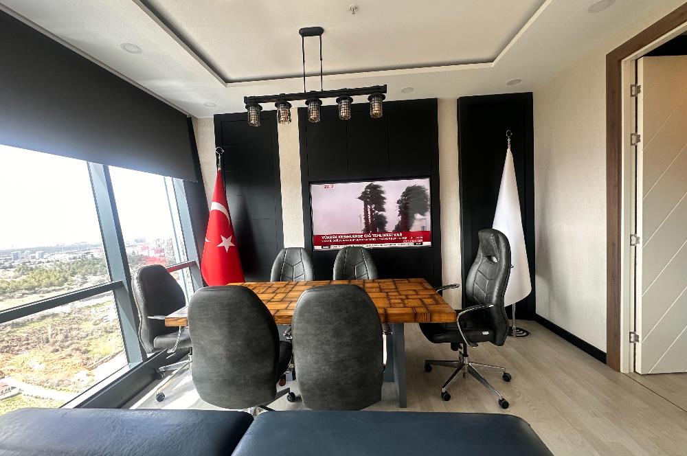 Yıldırım Kulede Panorama Manzaralı, Full Eşyalı Kiralık Ofis