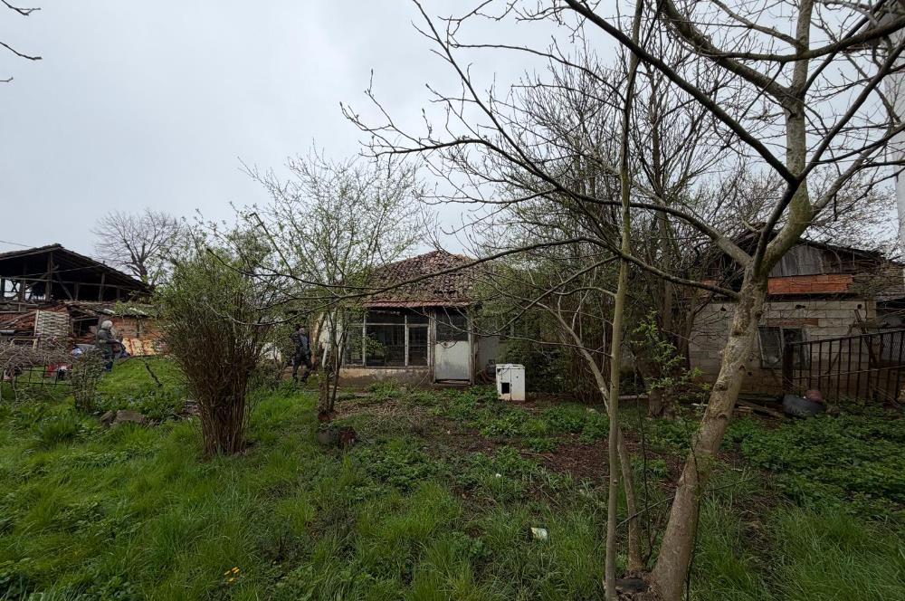 BEYKOZ CUMHURİYET MAHALLESİ’NDE KONUT & TİCARİ İMARLI SATILIK ARSA