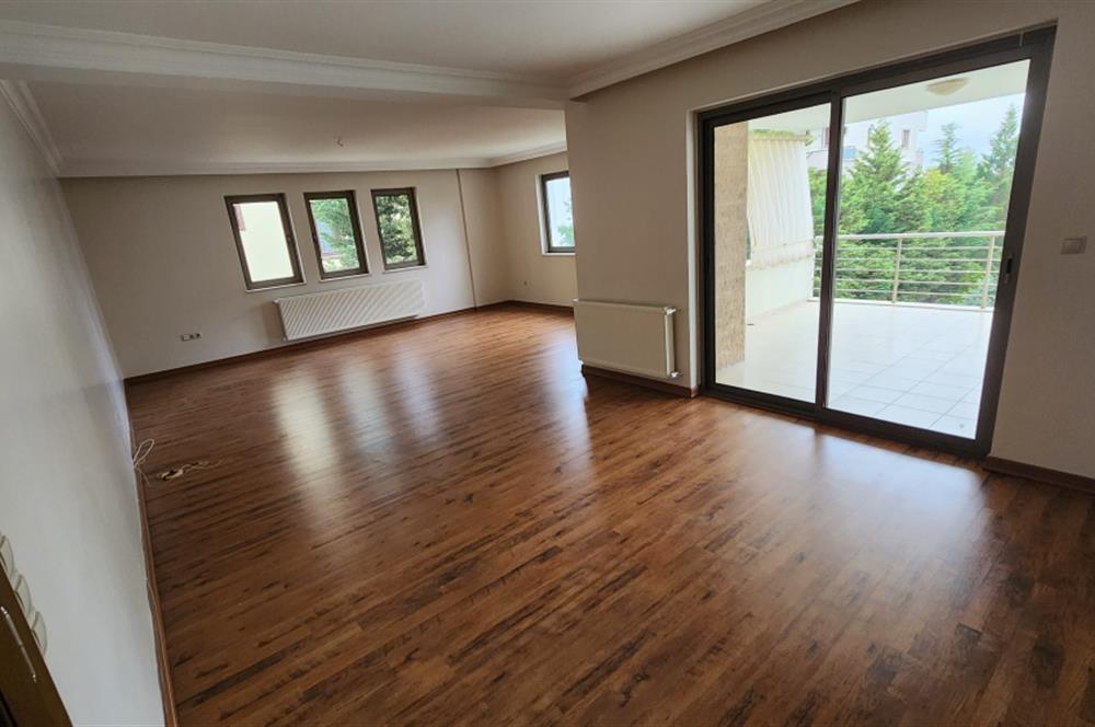 SIRAKAPILAR KİRALIK DAİRE
