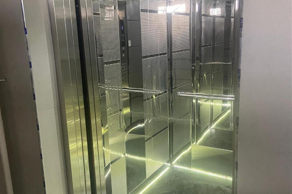 KADIKÖY GÖZTEPE'DE MANZARALI MUHTEŞEM 3+1 SATILIK