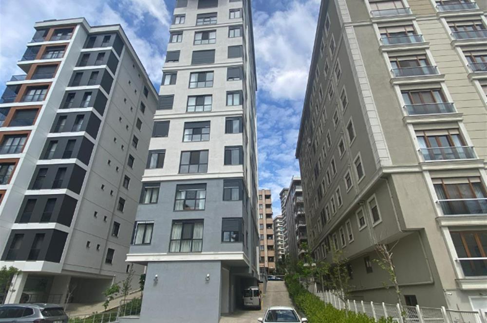 KADIKÖY GÖZTEPE'DE MANZARALI MUHTEŞEM 3+1 SATILIK