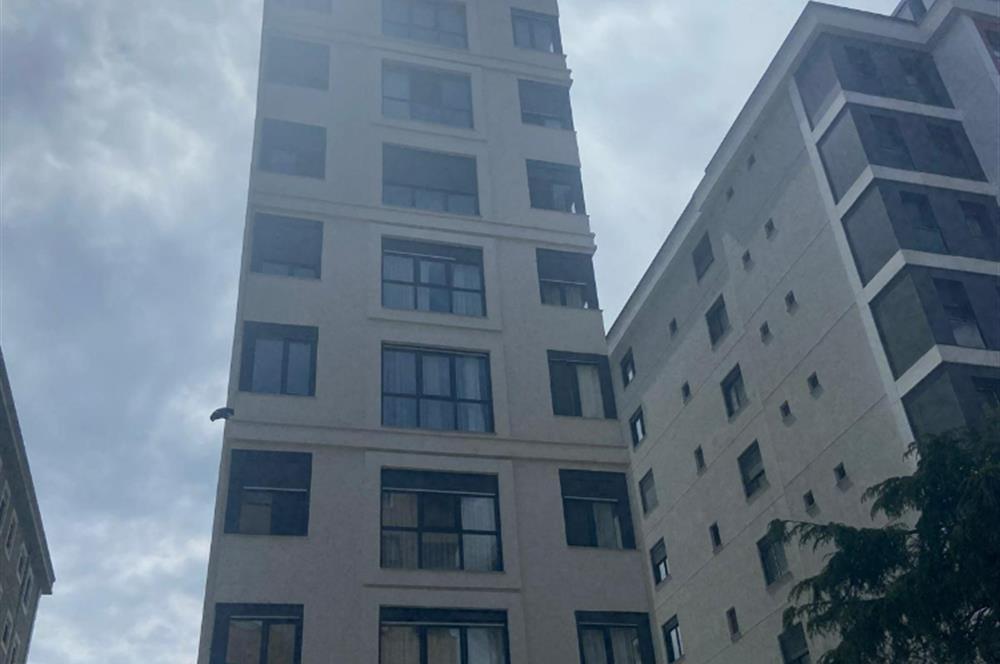 KADIKÖY GÖZTEPE'DE MANZARALI MUHTEŞEM 3+1 SATILIK