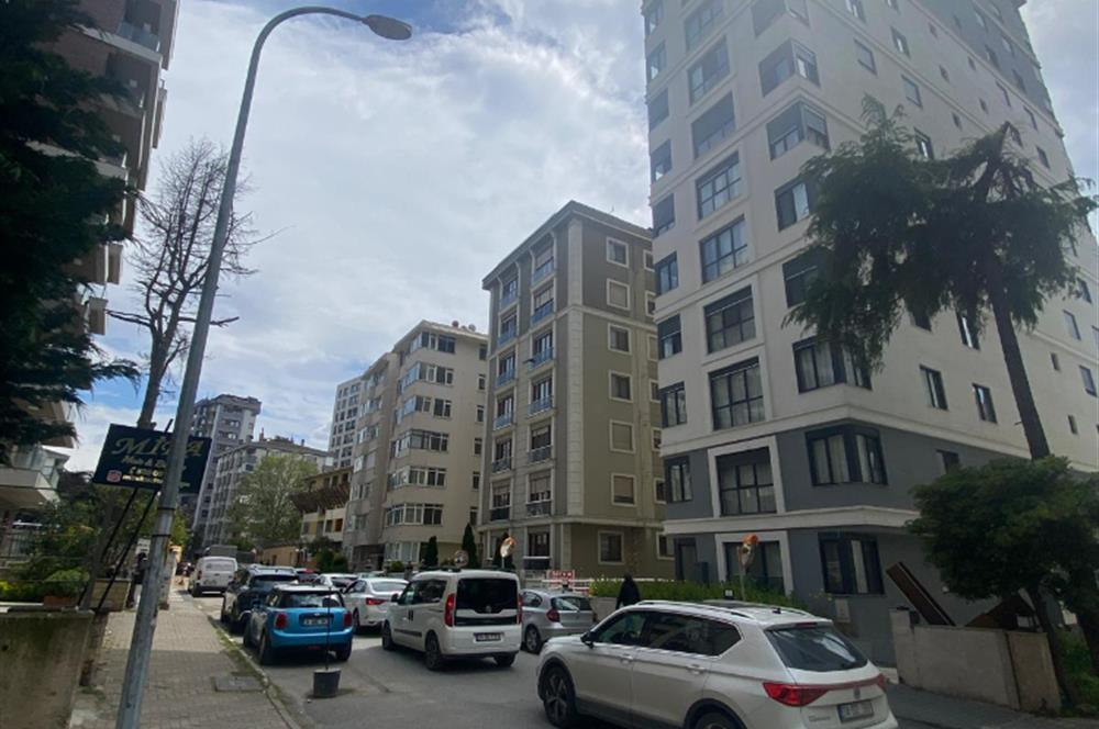 KADIKÖY GÖZTEPE'DE MANZARALI MUHTEŞEM 3+1 SATILIK