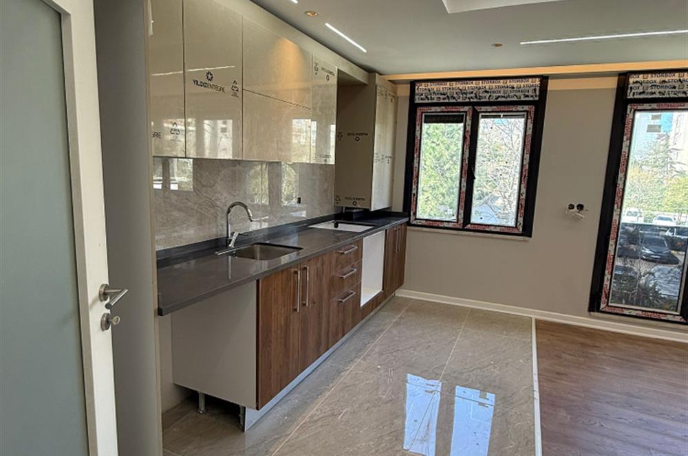 ÜSKÜDAR BULGURLU MAHALLESİNDE 2+1 KİRALIK