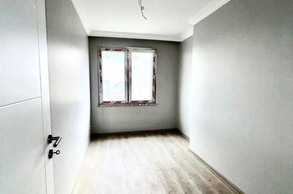 ÜMRANİYE İSTİKLAL MH 3+1 100M2 BALKONLU SOSYAL TESİSLİ METRONOM