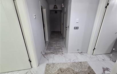 C21 BAL'DAN KARESİ KAMÇILI KÖYÜNDE SATILIK HAVUZLU MÜSTAKİL EV