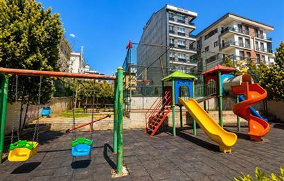 ÇEKMEKÖY TAŞDELEN MANOLYA SİTESİNDE SATILIK 3+1 FIRSAT DAİRE