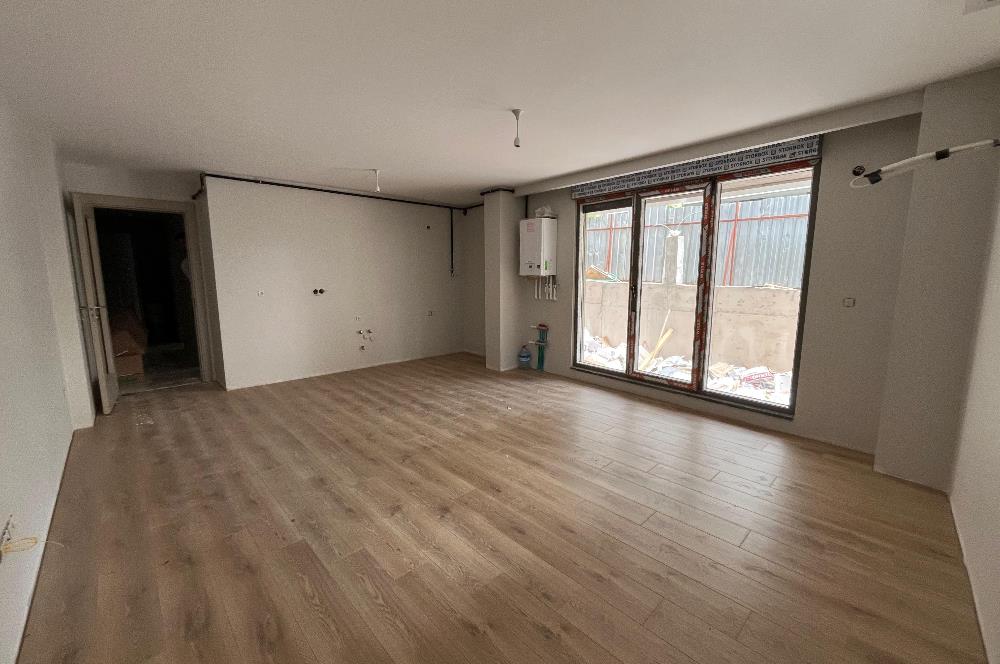 ÇINAR MAHALLESİ'NDE SAHİLE YAKIN ÖN CEPHE 0 BİNA LÜX 2+1