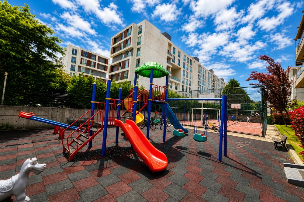 YENİŞEHİR KURTKÖY PARAGONDA BAHÇE KATI SATILIK 2+1 DAİRE
