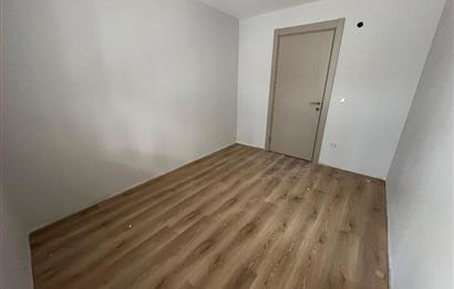 ÇINAR MAHALLESİ'NDE SAHİLE YAKIN ÖN CEPHE 0 BİNA LÜX 2+1