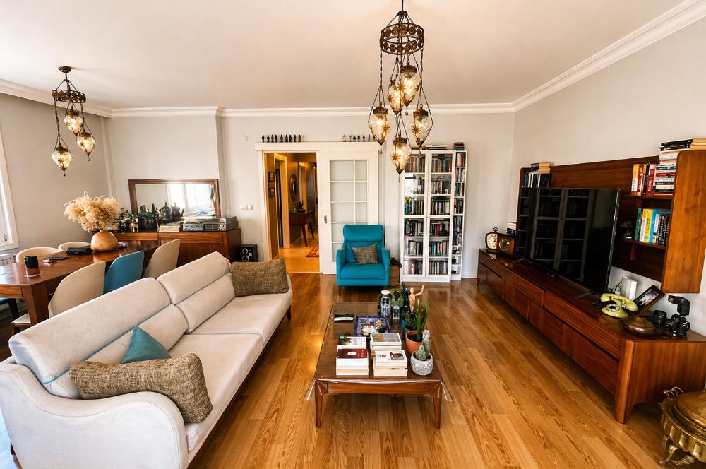 ÇEKMEKÖY TAŞDELEN MANOLYA SİTESİNDE SATILIK 3+1 FIRSAT DAİRE