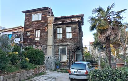 777m² Bahçe içinde, 1900'lerden günümüze korunmuş müstakil konak