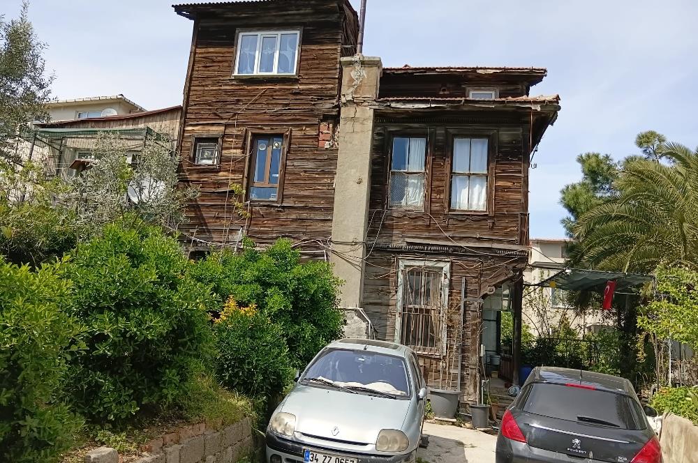 777m² Bahçe içinde, 1900'lerden günümüze korunmuş müstakil konak