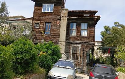 777m² Bahçe içinde, 1900'lerden günümüze korunmuş müstakil konak