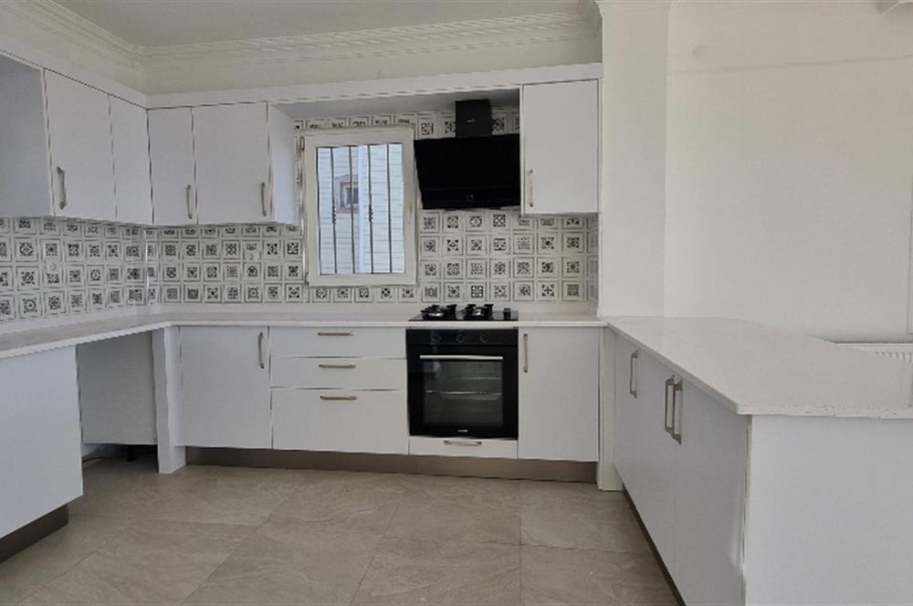 Müstakil  deniz manzaralı dubleks kiralık villa