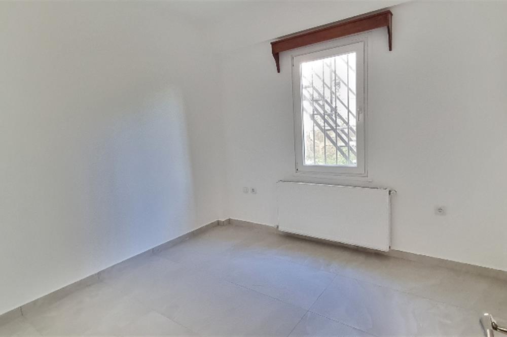 Müstakil  deniz manzaralı dubleks kiralık villa