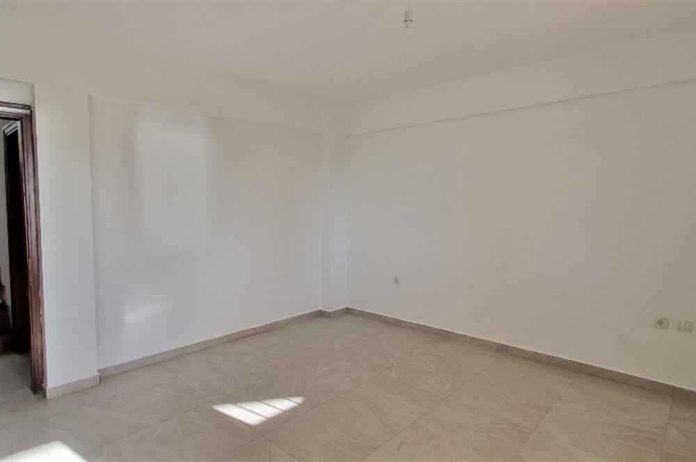 Müstakil  deniz manzaralı dubleks kiralık villa