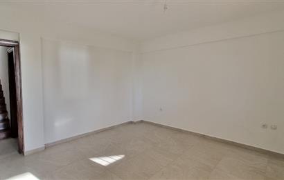 Müstakil  deniz manzaralı dubleks kiralık villa
