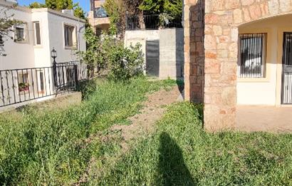 Müstakil  deniz manzaralı dubleks kiralık villa