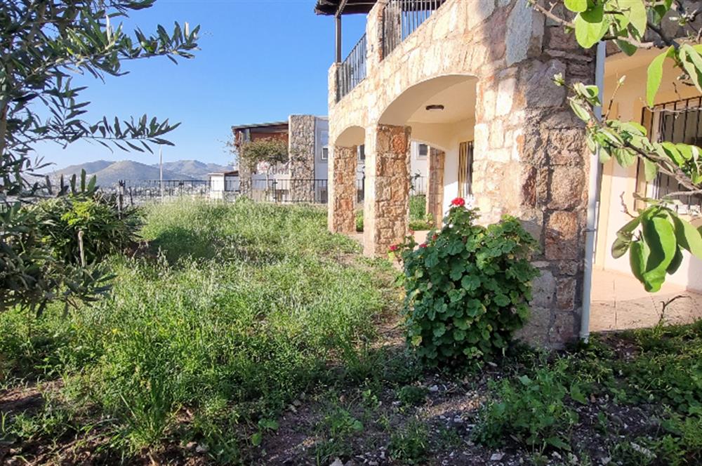 Müstakil  deniz manzaralı dubleks kiralık villa