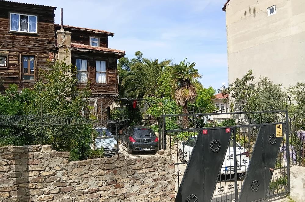 777m² Bahçe içinde, 1900'lerden günümüze korunmuş müstakil konak