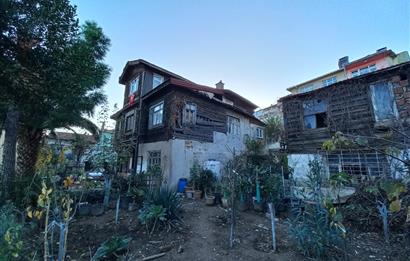 777m² Bahçe içinde, 1900'lerden günümüze korunmuş müstakil konak