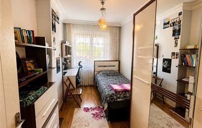 ÇEKMEKÖY TAŞDELEN MANOLYA SİTESİNDE SATILIK 3+1 FIRSAT DAİRE