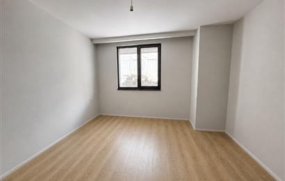 ÇINAR MAHALLESİ'NDE SAHİLE YAKIN ÖN CEPHE 0 BİNA LÜX 2+1
