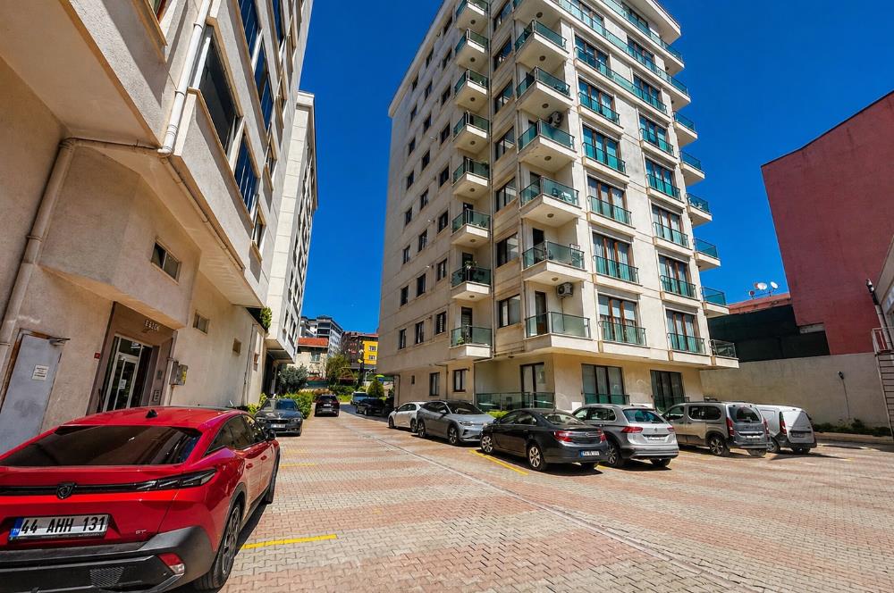 ÇEKMEKÖY TAŞDELEN MANOLYA SİTESİNDE SATILIK 3+1 FIRSAT DAİRE