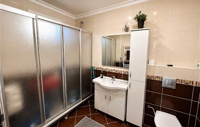 ÇEKMEKÖY TAŞDELEN MANOLYA SİTESİNDE SATILIK 3+1 FIRSAT DAİRE