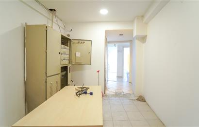 C21 BAL'DAN ÇARŞI MERKEZDE TİCARİ İMARLI KOMPLE BİNA
