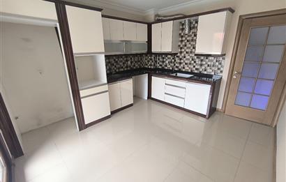  FIRSAT! ÇİĞLİDE MERKEZİ KONUMDA 3+1 YATIRIMLIK & OTURUMLUK