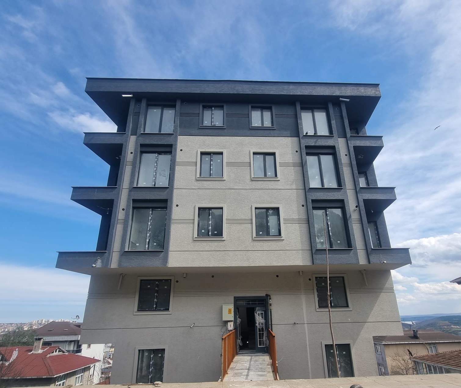 SANCAKTEPE YENİDOĞAN'DA 2+1 SATILIK DAİRE