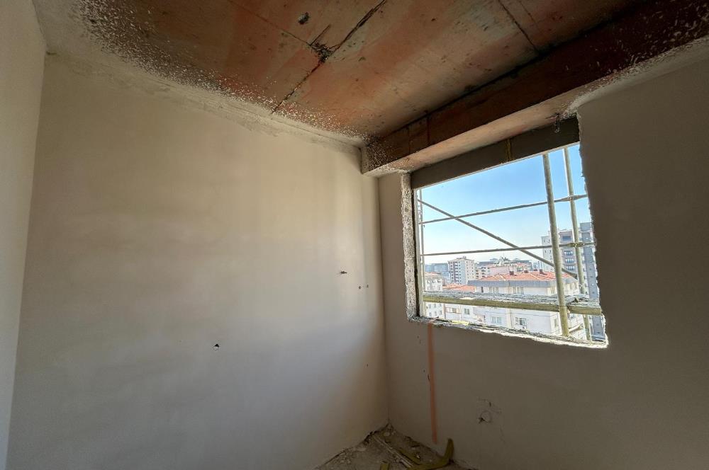 Kadıköy Merdivenköy'de Satılık Sıfır Daire 