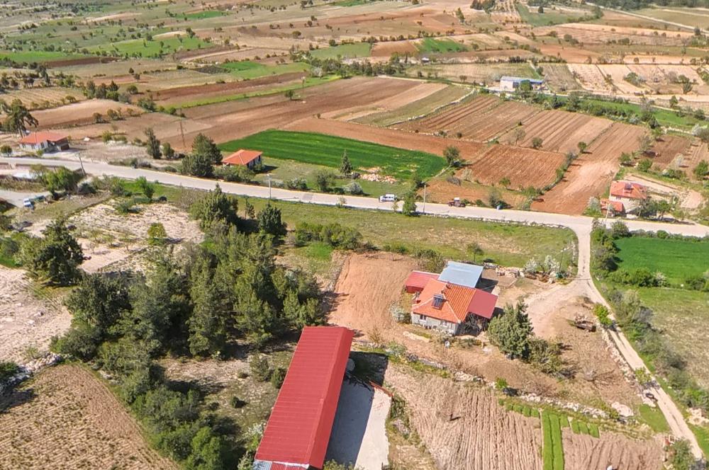 C21 LOFT'TAN PAMUKKALE AKÇAPINAR KÖYİÇİ 3.080 M² SATILIK TARLA