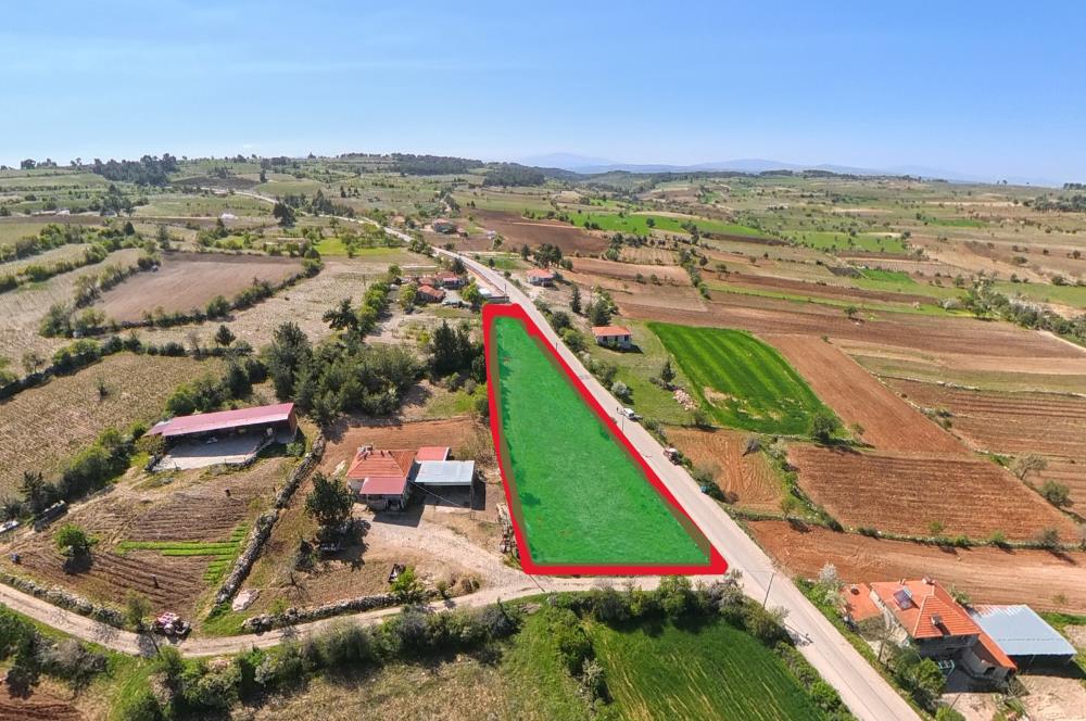 C21 LOFT'TAN PAMUKKALE AKÇAPINAR KÖYİÇİ 3.080 M² SATILIK TARLA