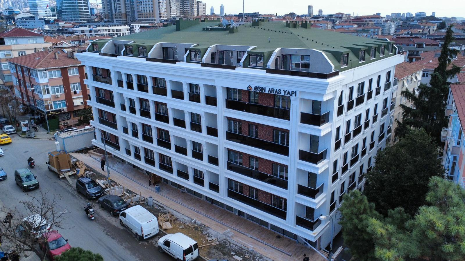 Küçükyalı Merkezde Sıfır Modern Teraslı 3+2 Satılık Dubleks