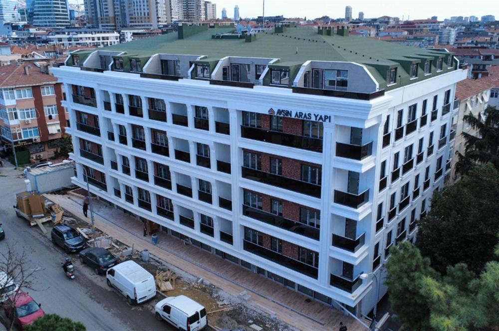 Küçükyalı Merkezde Sıfır Modern Teraslı 3+2 Satılık Dubleks