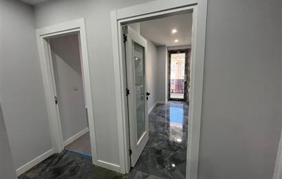 Küçükyalı Merkezde Sıfır Modern Teraslı 3+2 Satılık Dubleks