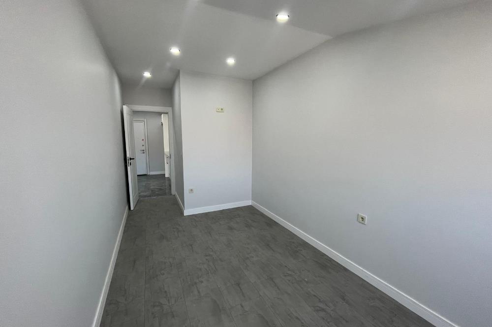 Küçükyalı Merkezde Sıfır Modern Teraslı 3+2 Satılık Dubleks