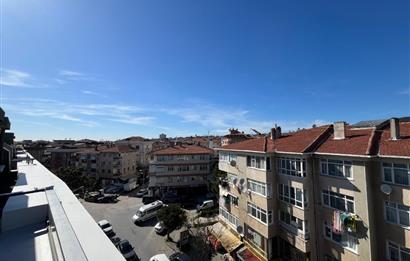 Küçükyalı Merkezde Sıfır Modern Teraslı 3+2 Satılık Dubleks