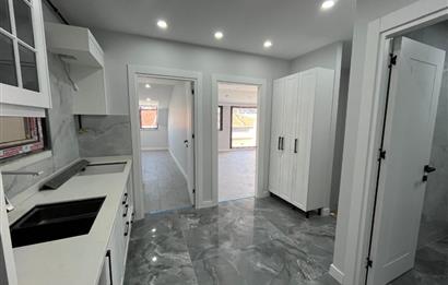Küçükyalı Merkezde Sıfır Modern Teraslı 3+2 Satılık Dubleks