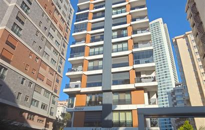 Göztepe'de Kiralık 3+1 Ebeveyn Banyolu Lüks Daire