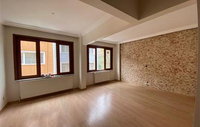 Sarıyer Merkezde Sahile Yakın 2+1 Satılık Daire