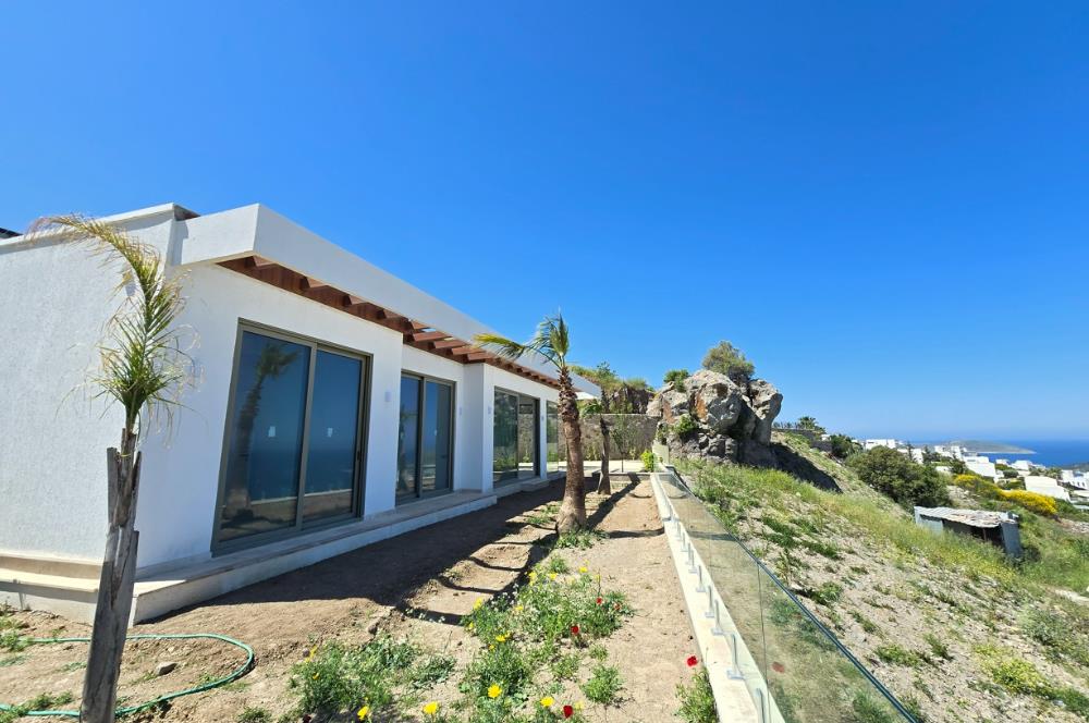 Bodrum Yalıkavak Panaromik deniz manzaralı satılık tek kat sıfır villa