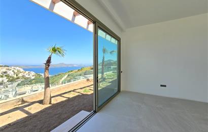Bodrum Yalıkavak Panaromik deniz manzaralı satılık tek kat sıfır villa